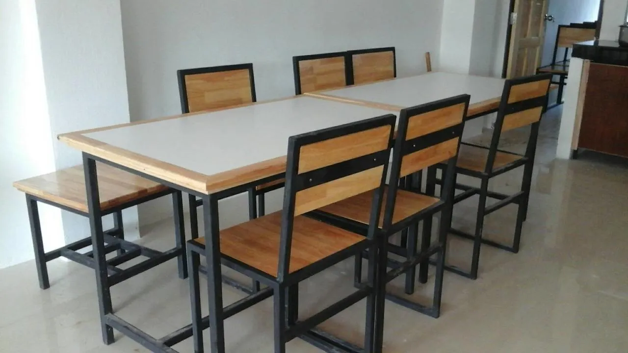 Best Stay Hostel At Lanta Ko Lanta 0*,  Thaiföld