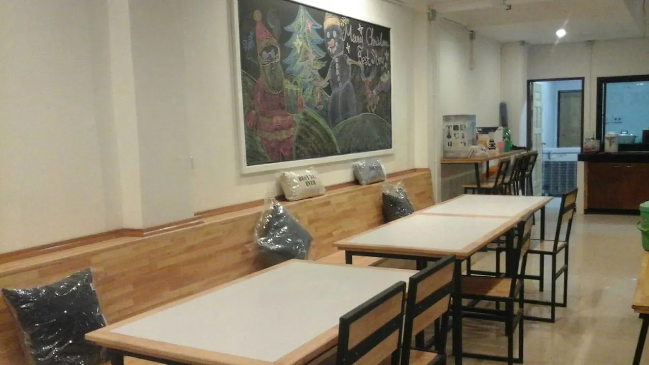 Best Stay Hostel At Lanta Ko Lanta