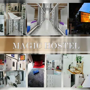 https://magic-hostel.hotelskophiphi.com